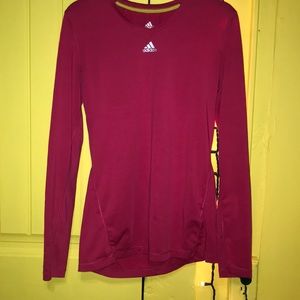 Small pink adidas shirt !